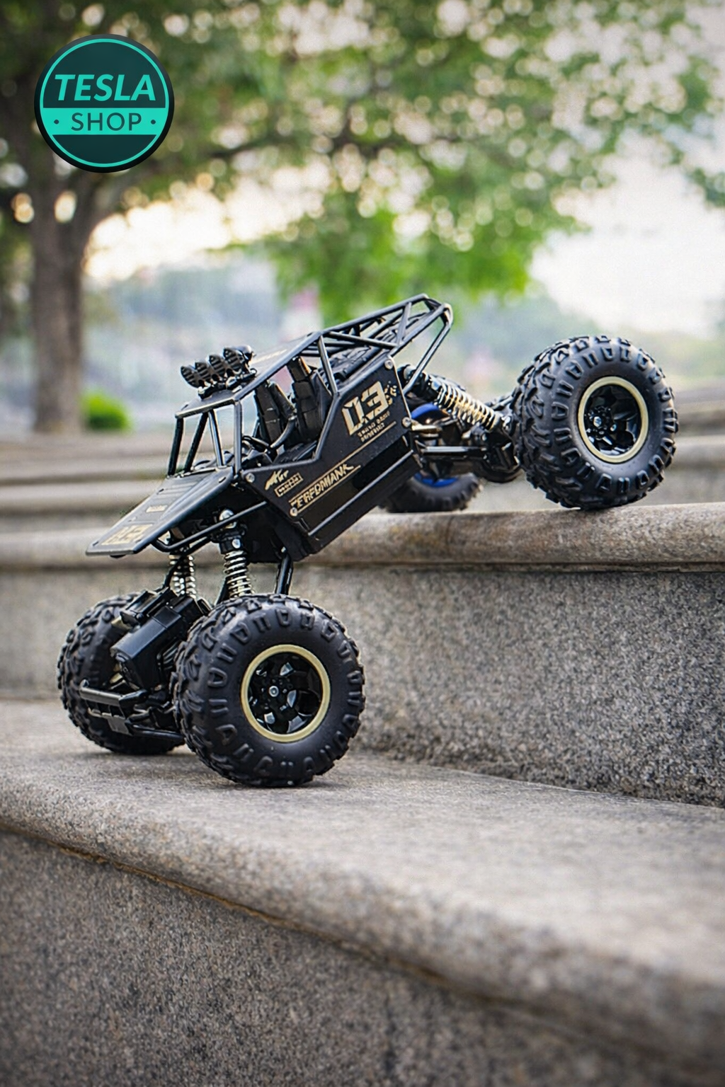 Terenski džip 4X4 na daljinsko upravljanje