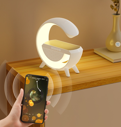3u1 Multifunkcionalna bluetooth G lampa zvučnik i punjač