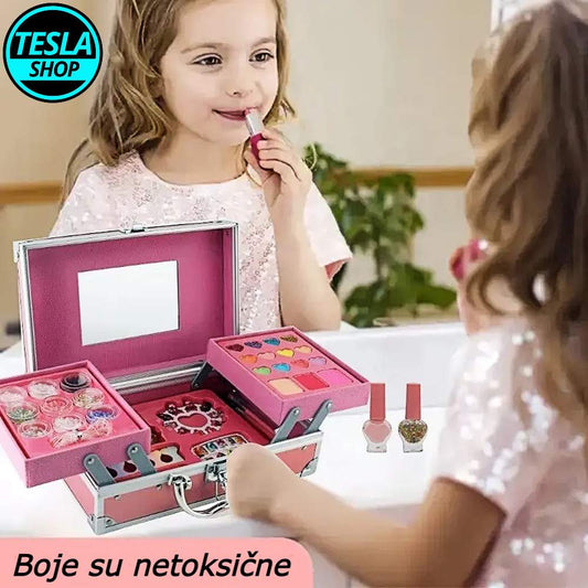 Šminka u metalnom koferu za male princeze